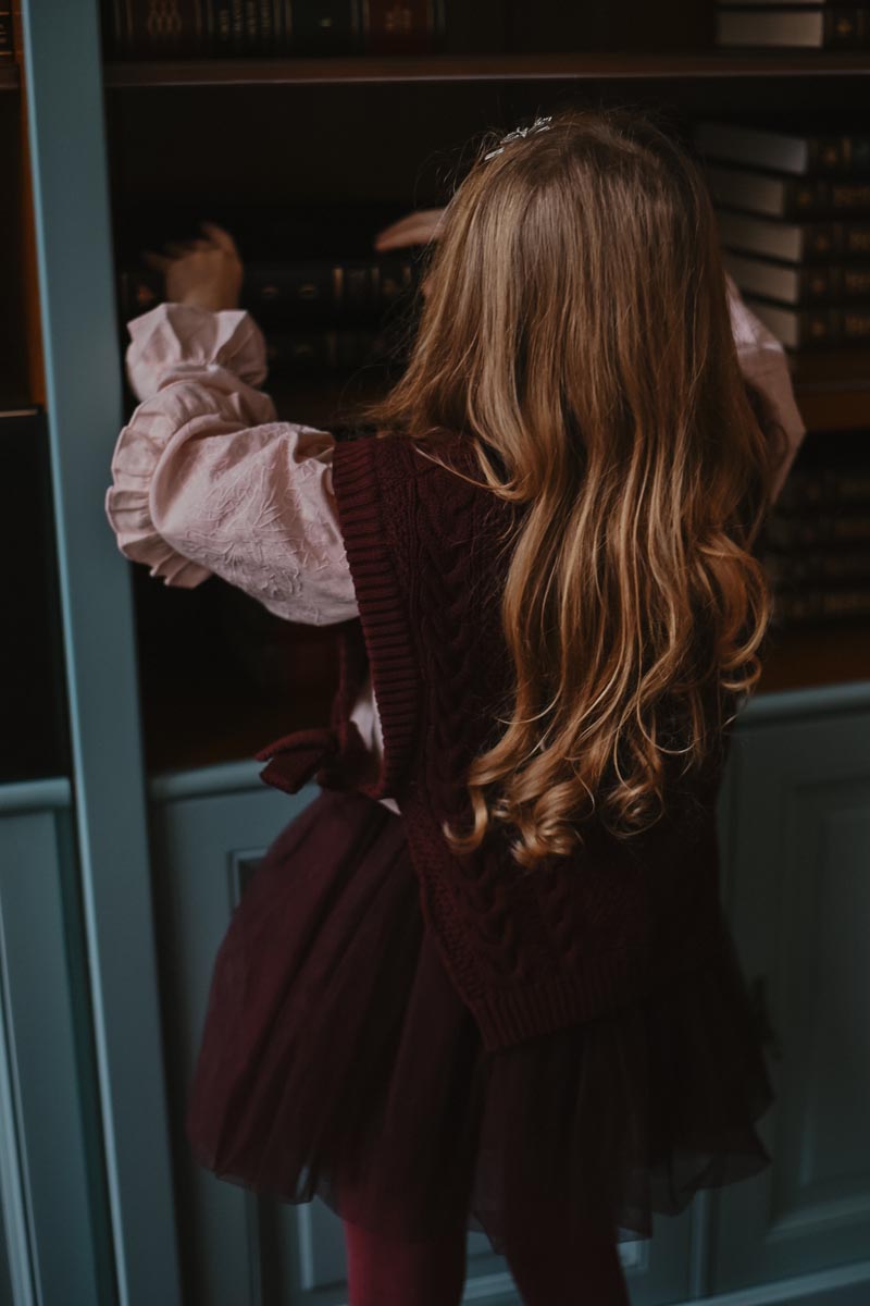 Elise Bow Cardigan ❘ Burgundy