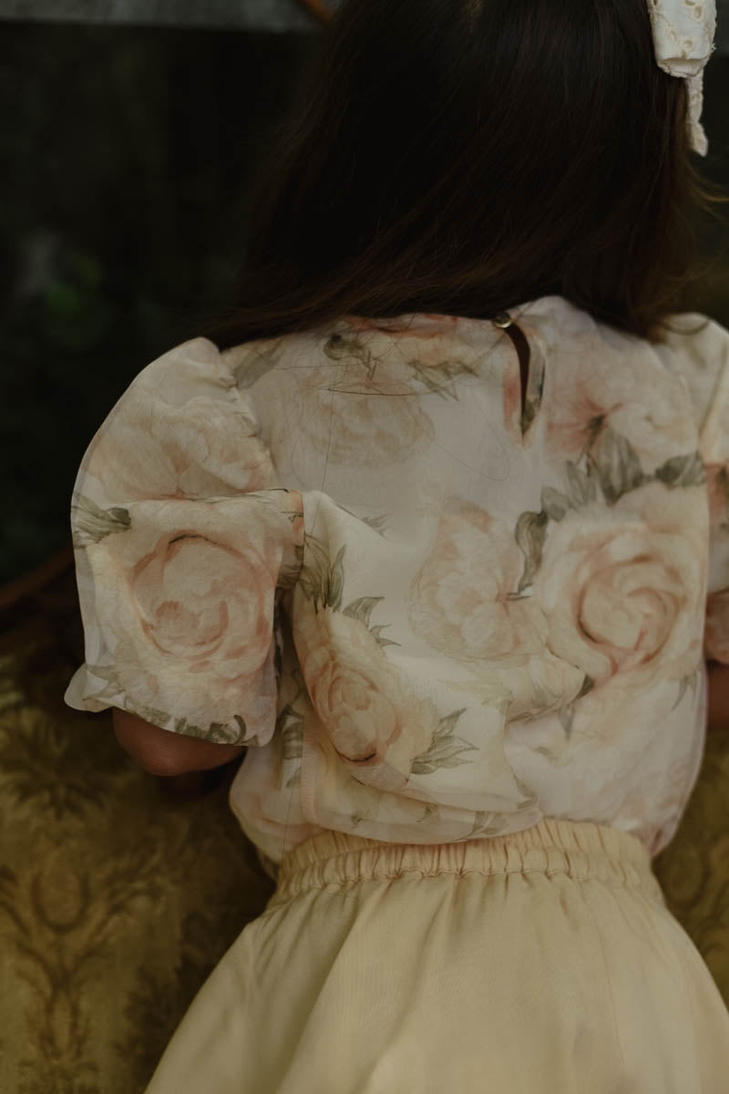 Lea Flower Top